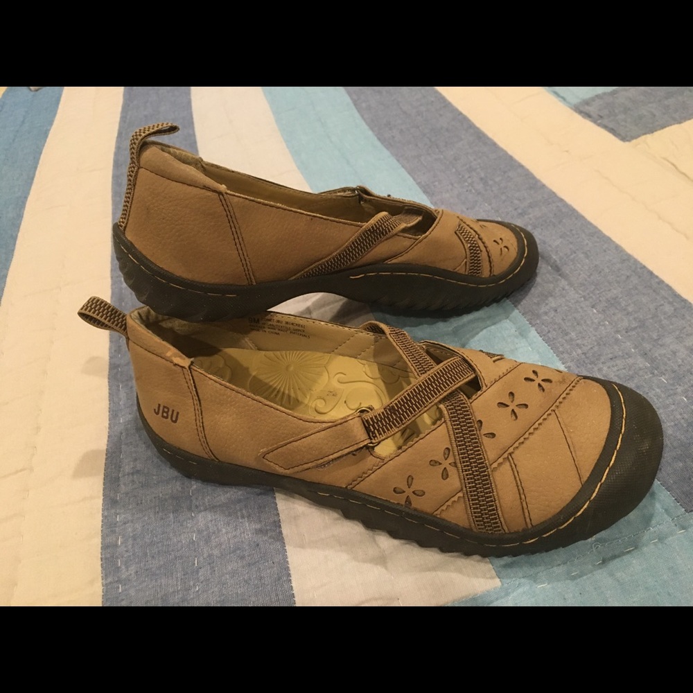 JBU women’s shoes